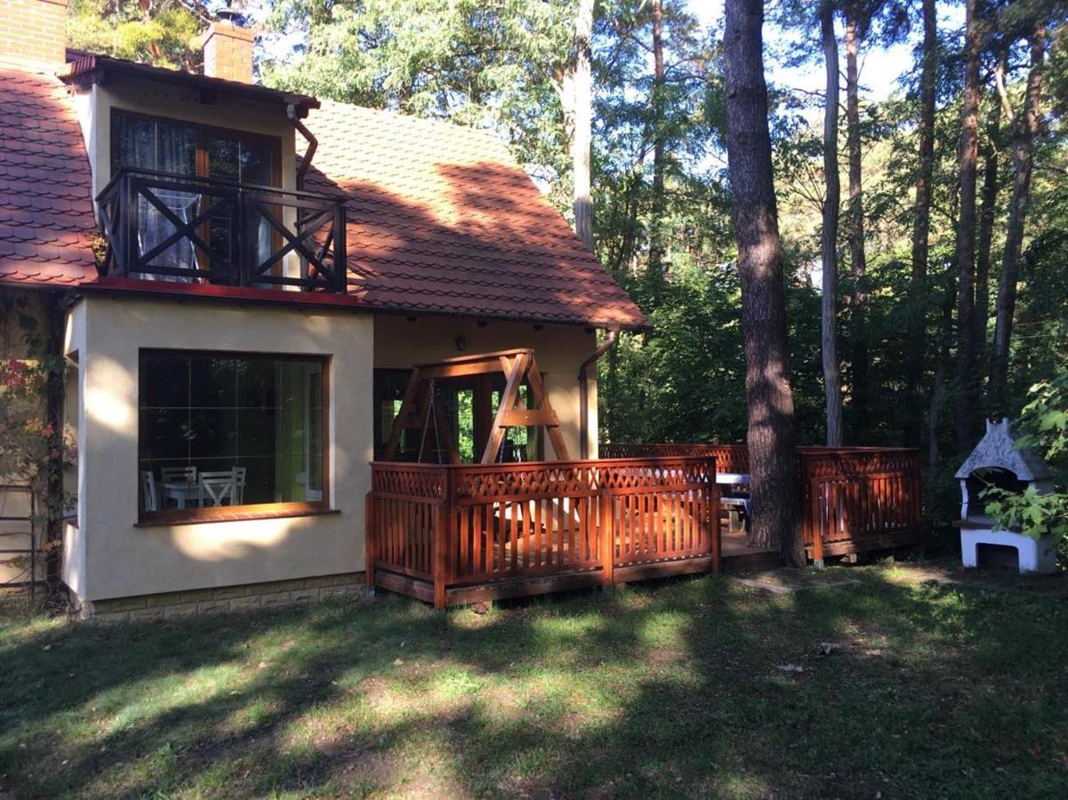 Żółty Domek nad Jeziorem Lubniewice Exterior foto