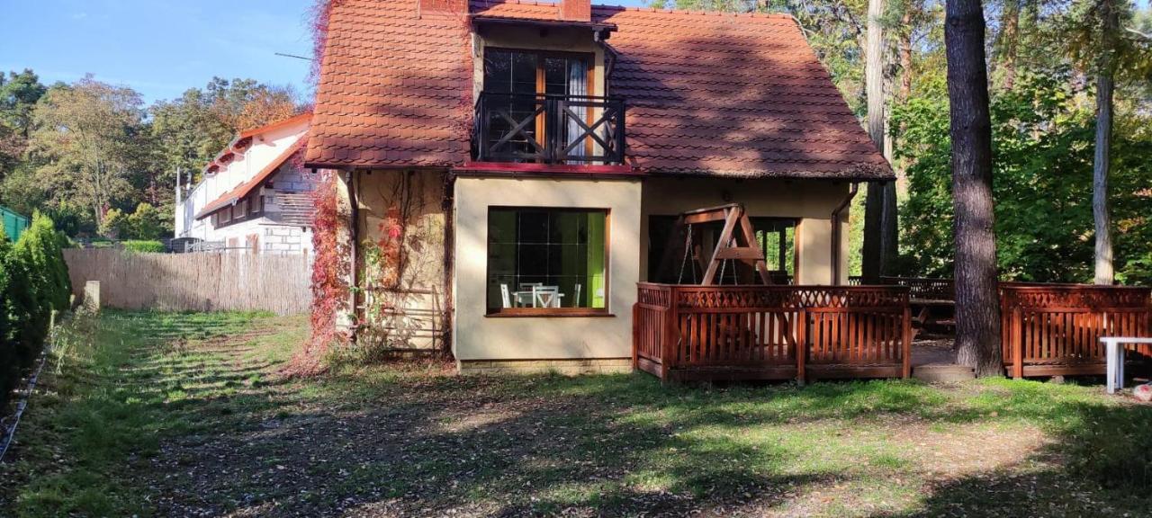 Żółty Domek nad Jeziorem Lubniewice Exterior foto